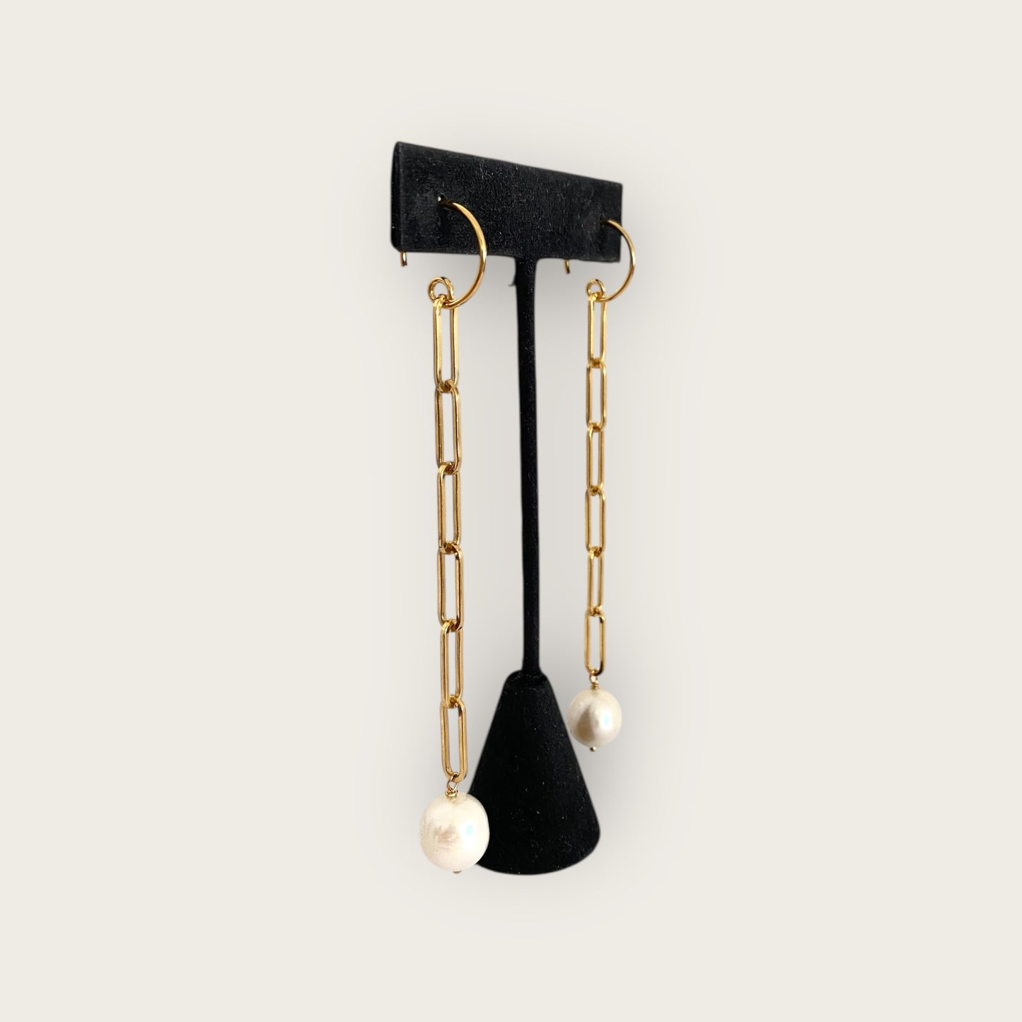 Long pearl earrings