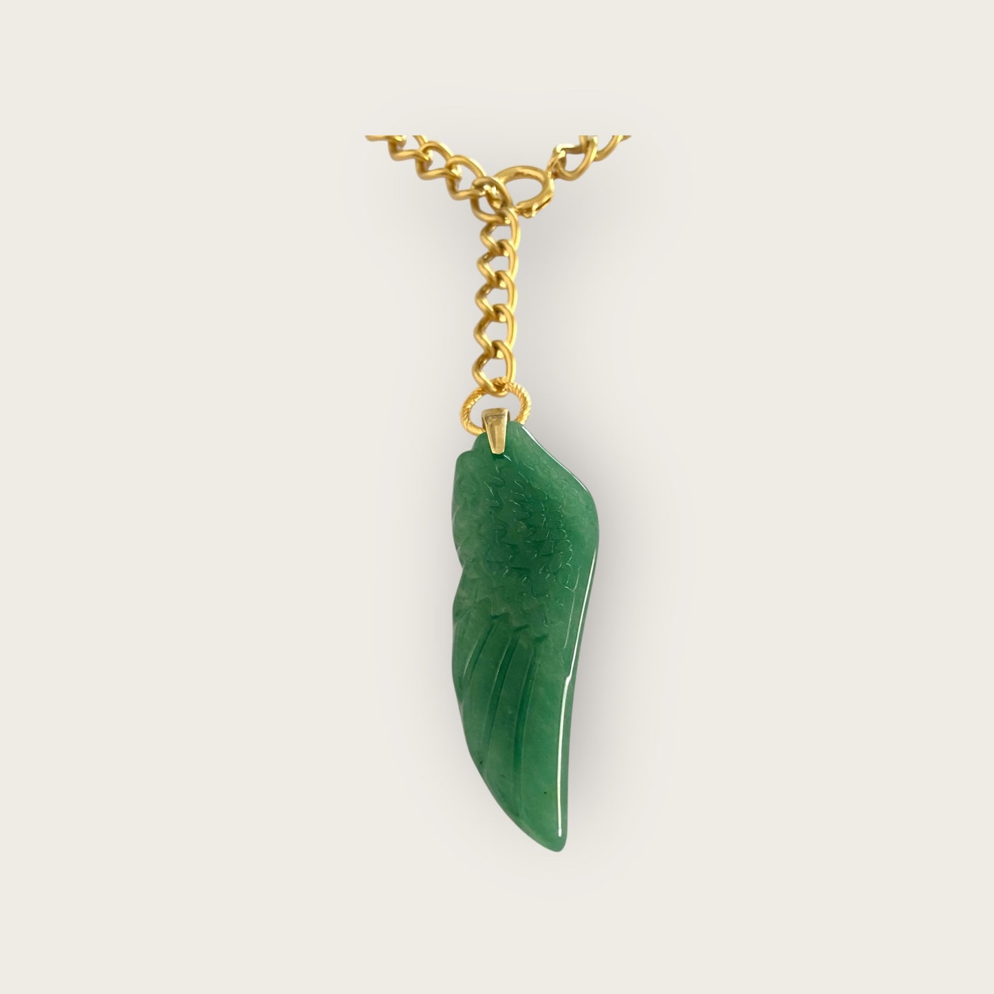 Adjustable necklace with Aventurine wing