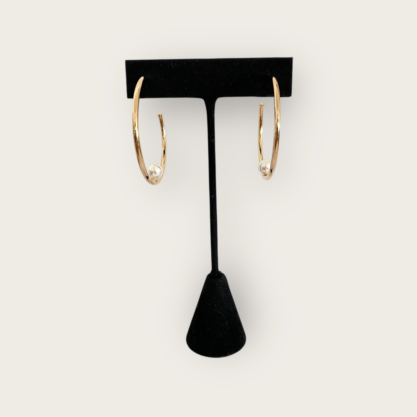 Pearl hoops