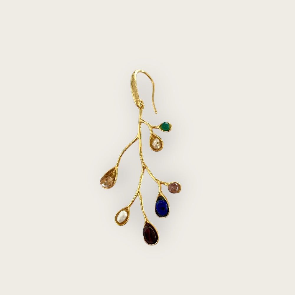 Single earring with gemstones