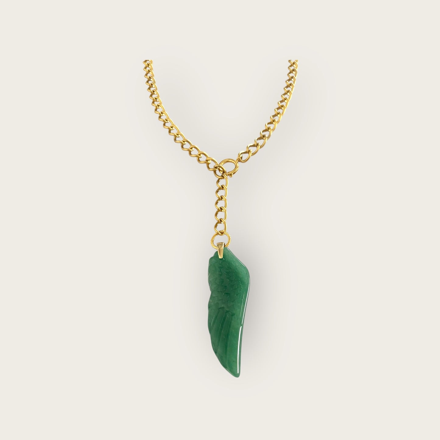 Adjustable necklace with Aventurine wing