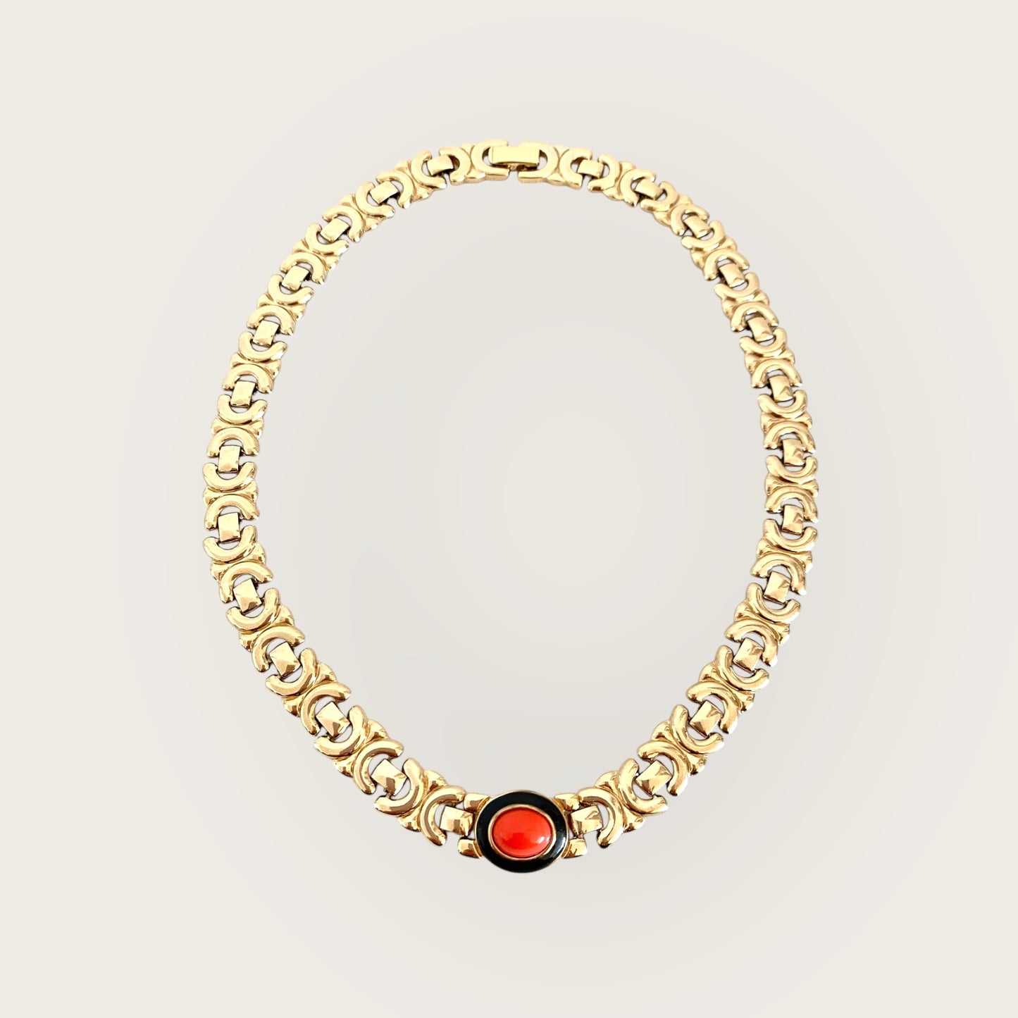 Preloved necklace with coral