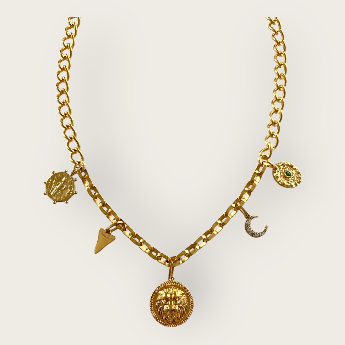 Necklace with pendants