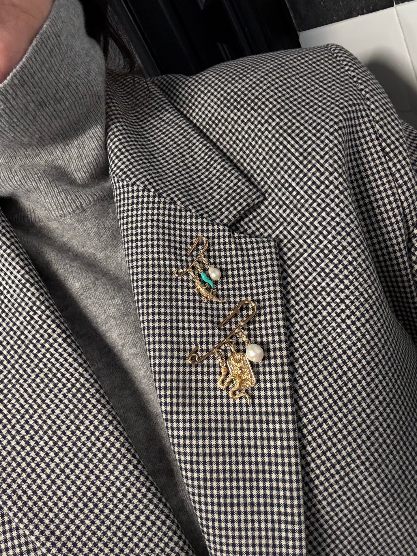 Pin with pendants
