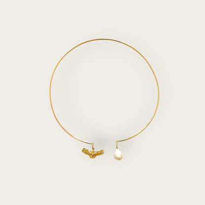 Choker with eagle and baroque pearl