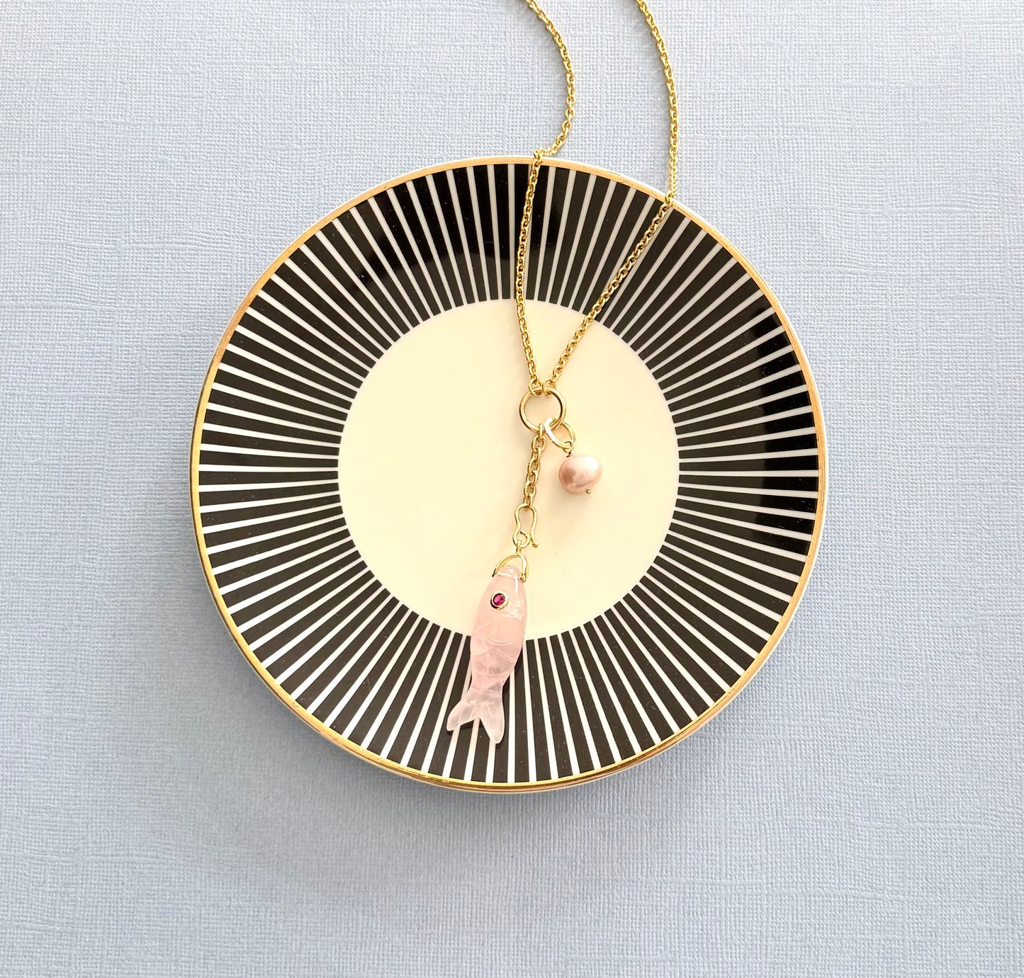Necklace with Fish in pink quartz