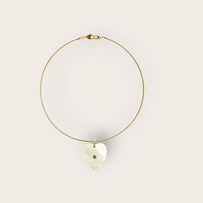Ras du necklace with carved heart in crystal
