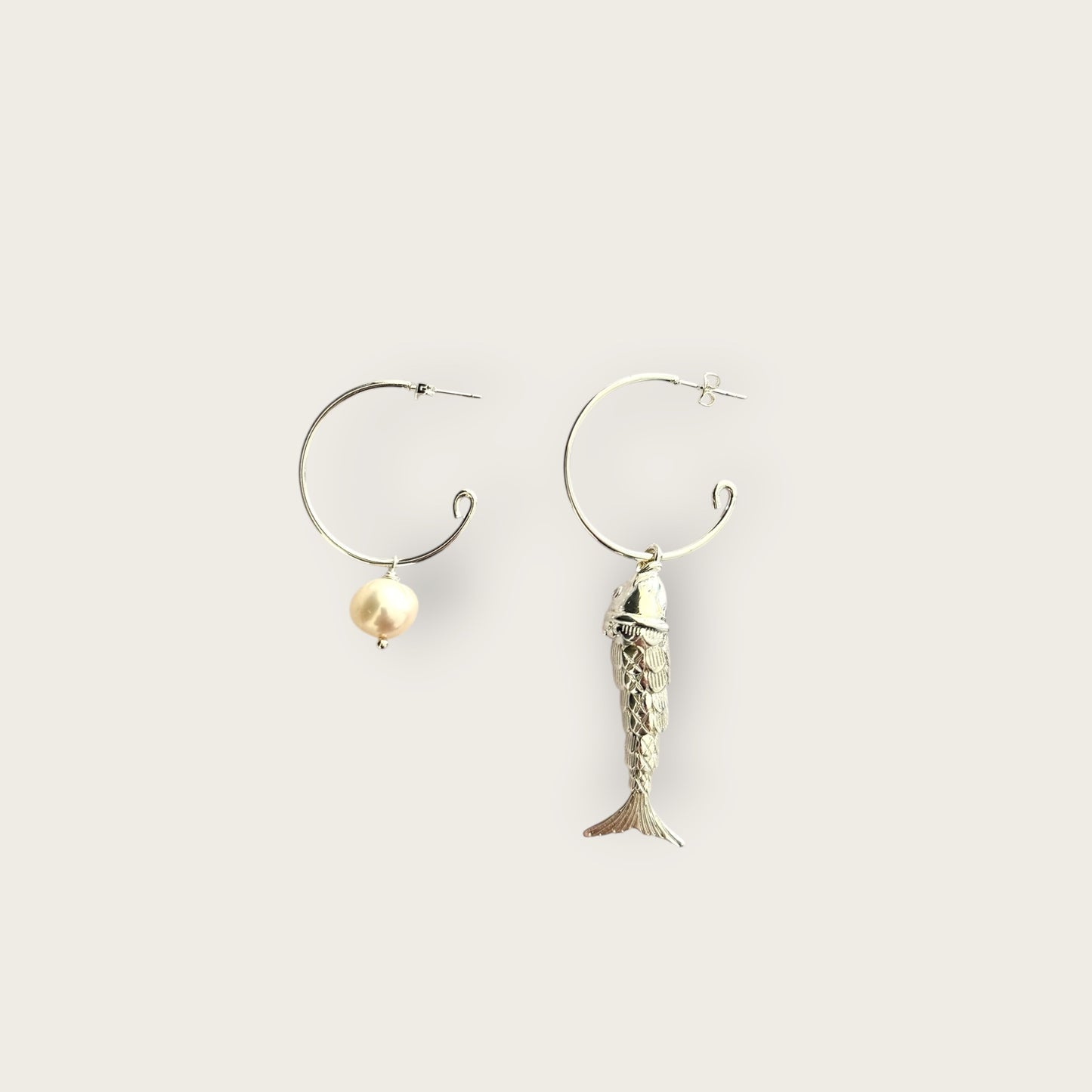 Silver hoops with fish and pearl