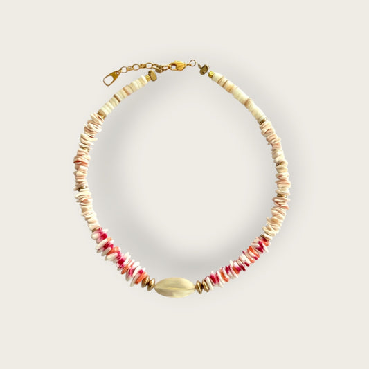 Ras du cou necklace with shell and mother of pearl