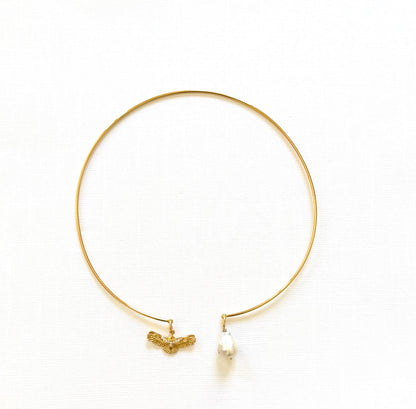 Choker with eagle and baroque pearl