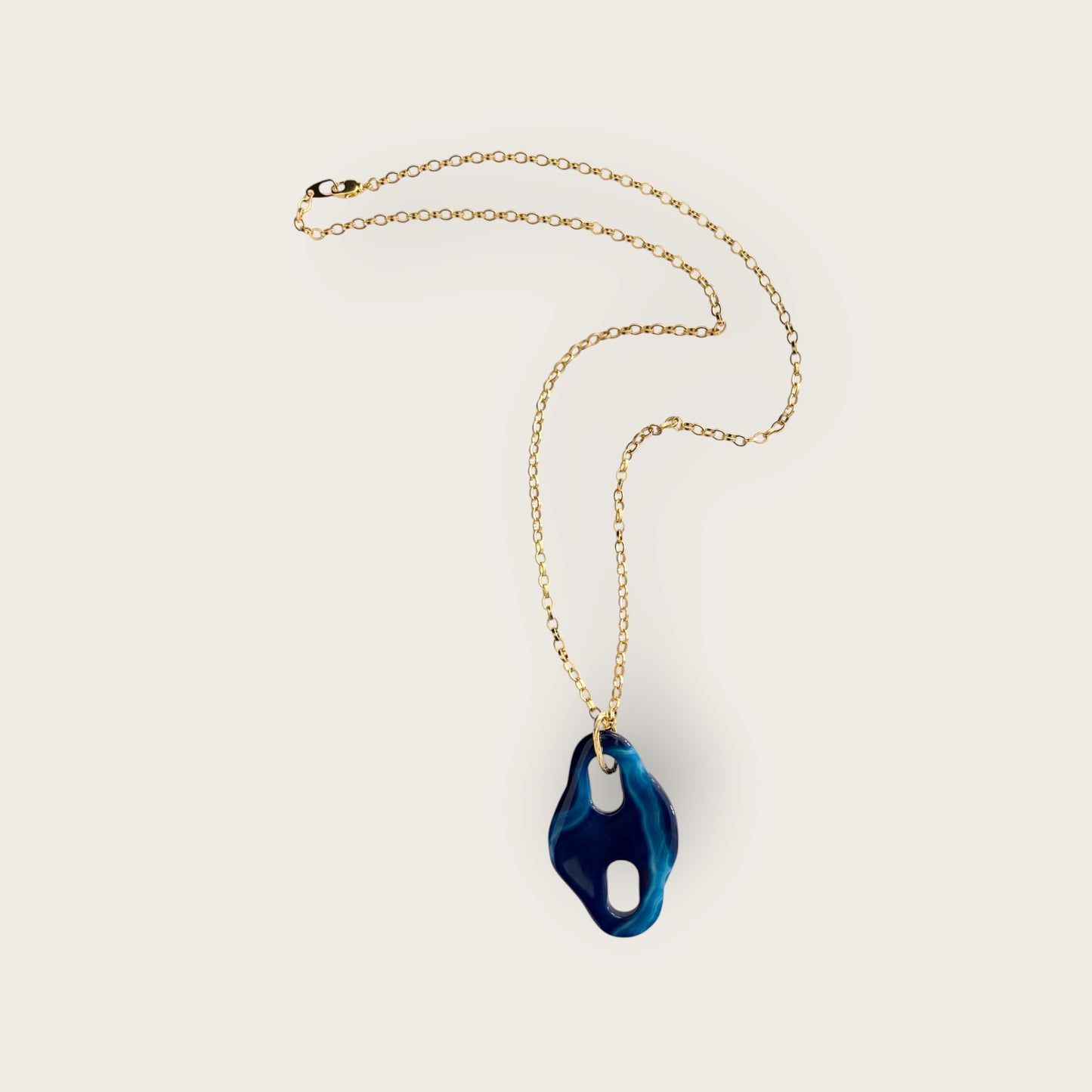 Long necklace with blue Agate pendant