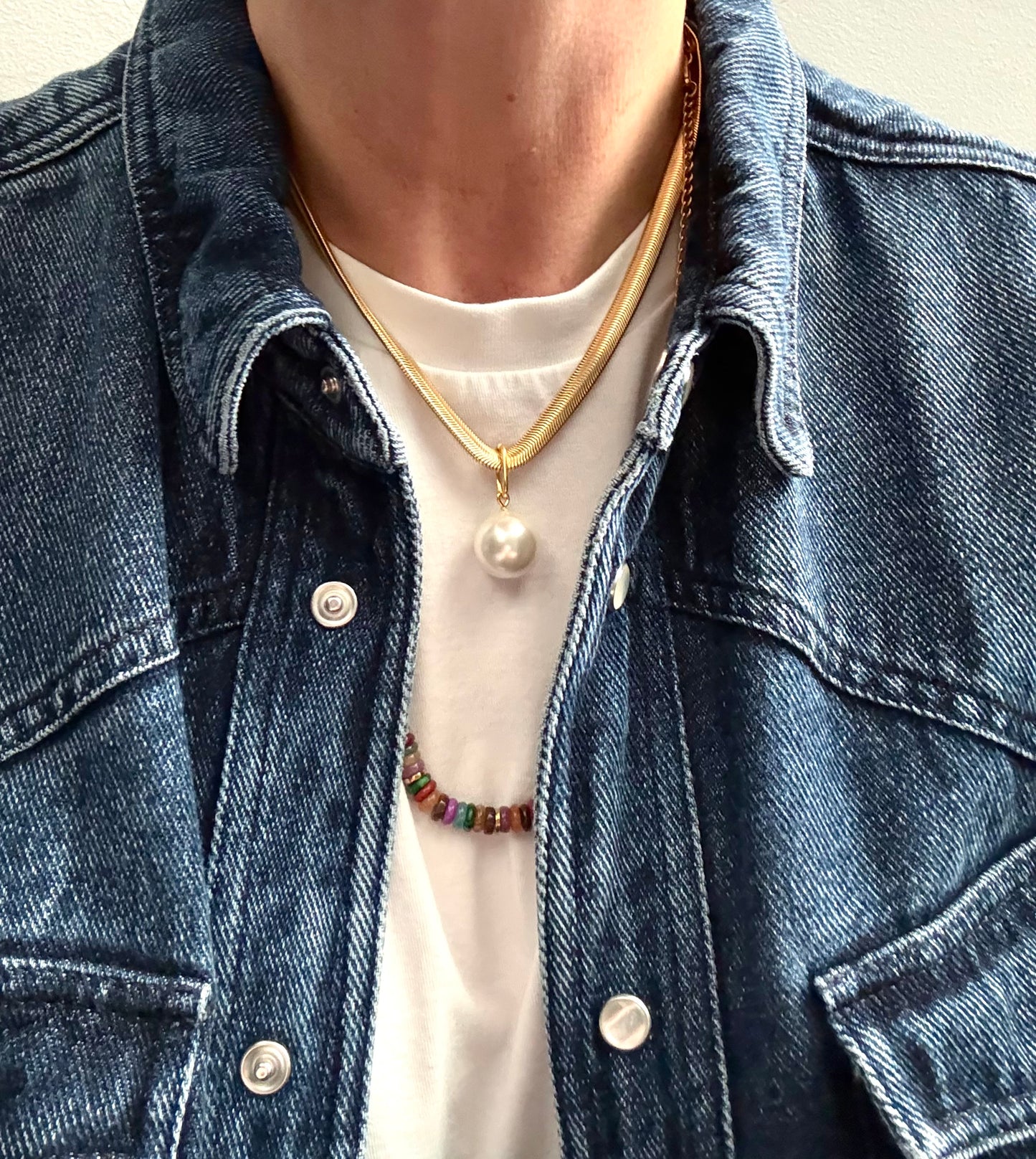 Snake chain necklace with pearl