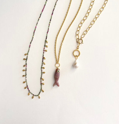 Necklace with baroque pearl