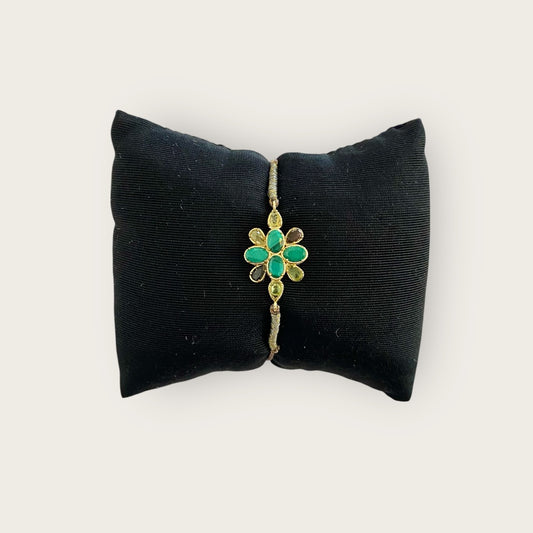 Bracelet with Malachite and gemstones