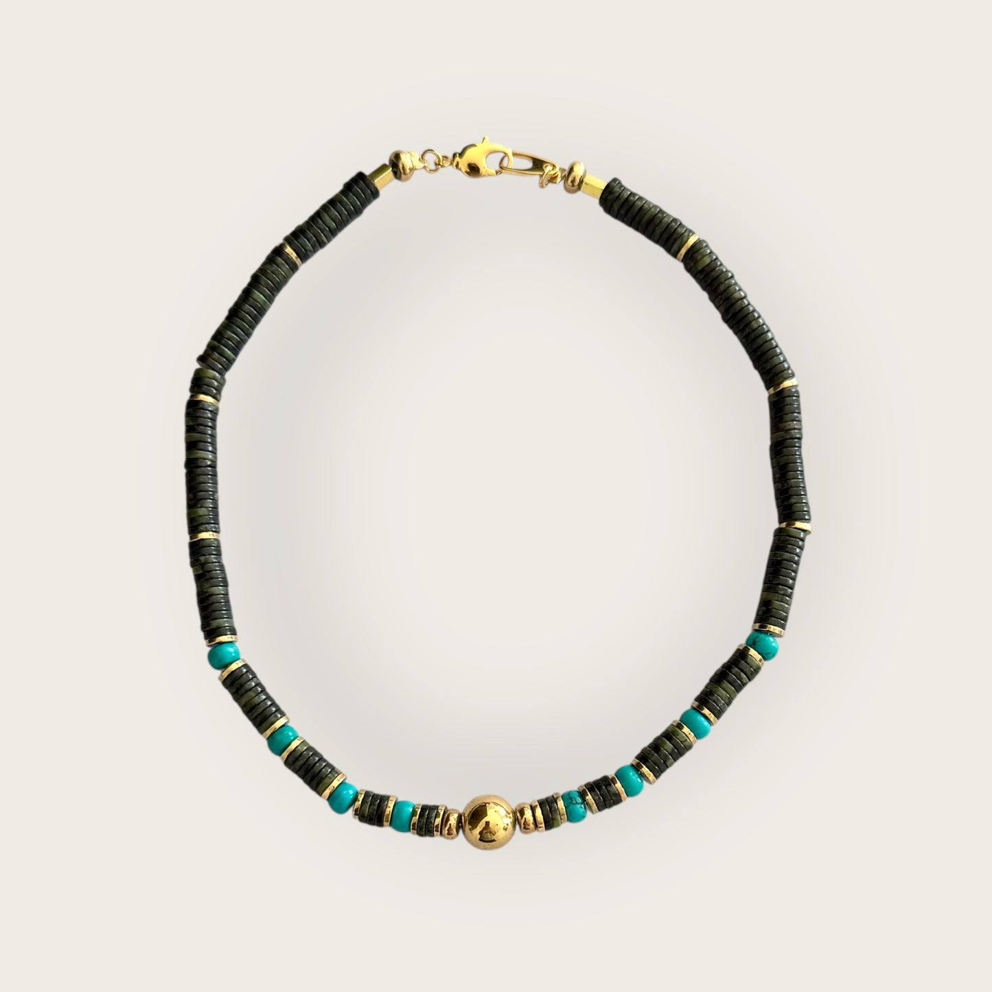 Shell necklace with turquoise