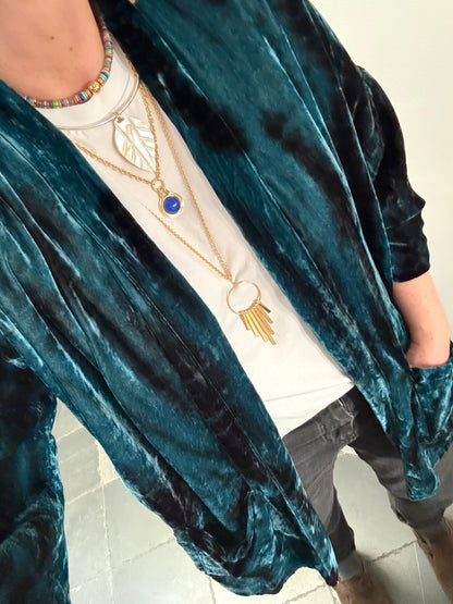 Silver ras du cou necklace with Leaf pendant
