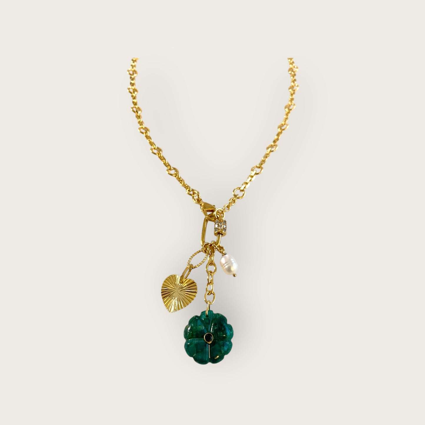 Necklace with Chrysoprase flower