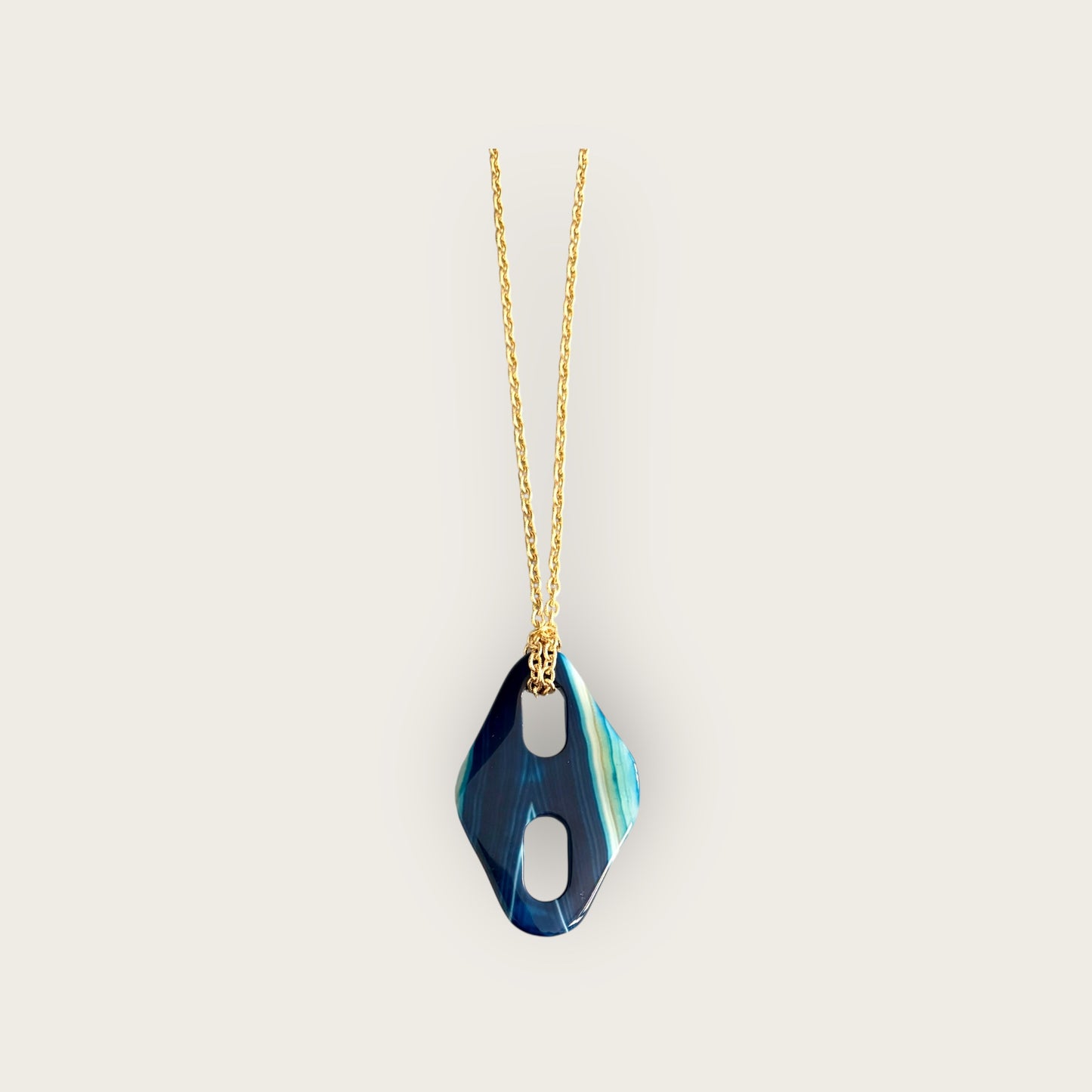 Long natural blue Agate necklace