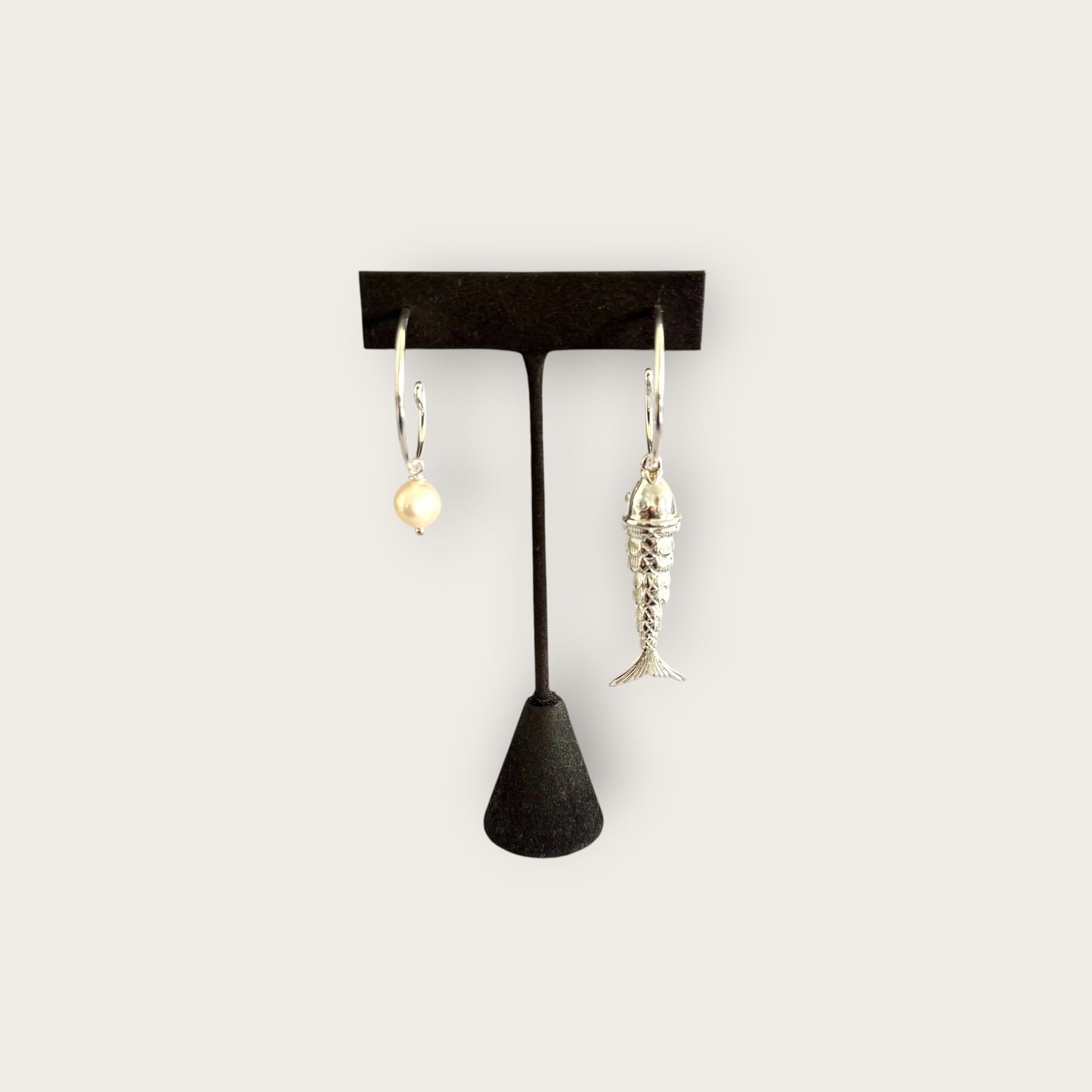 Silver hoops with fish and pearl