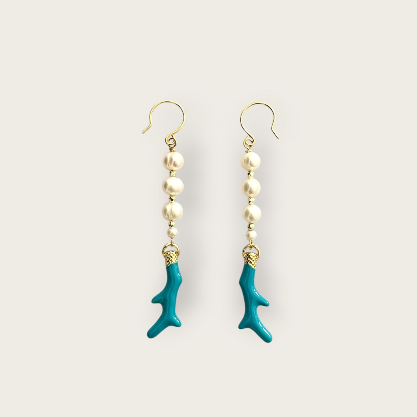 Pearl earrings with coral