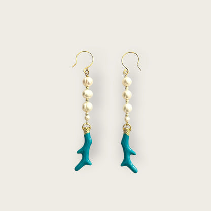 Pearl earrings with coral