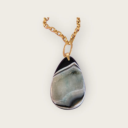 Agate necklace