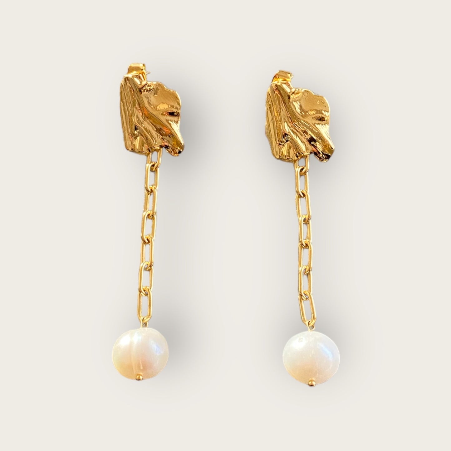 Pearl earrings