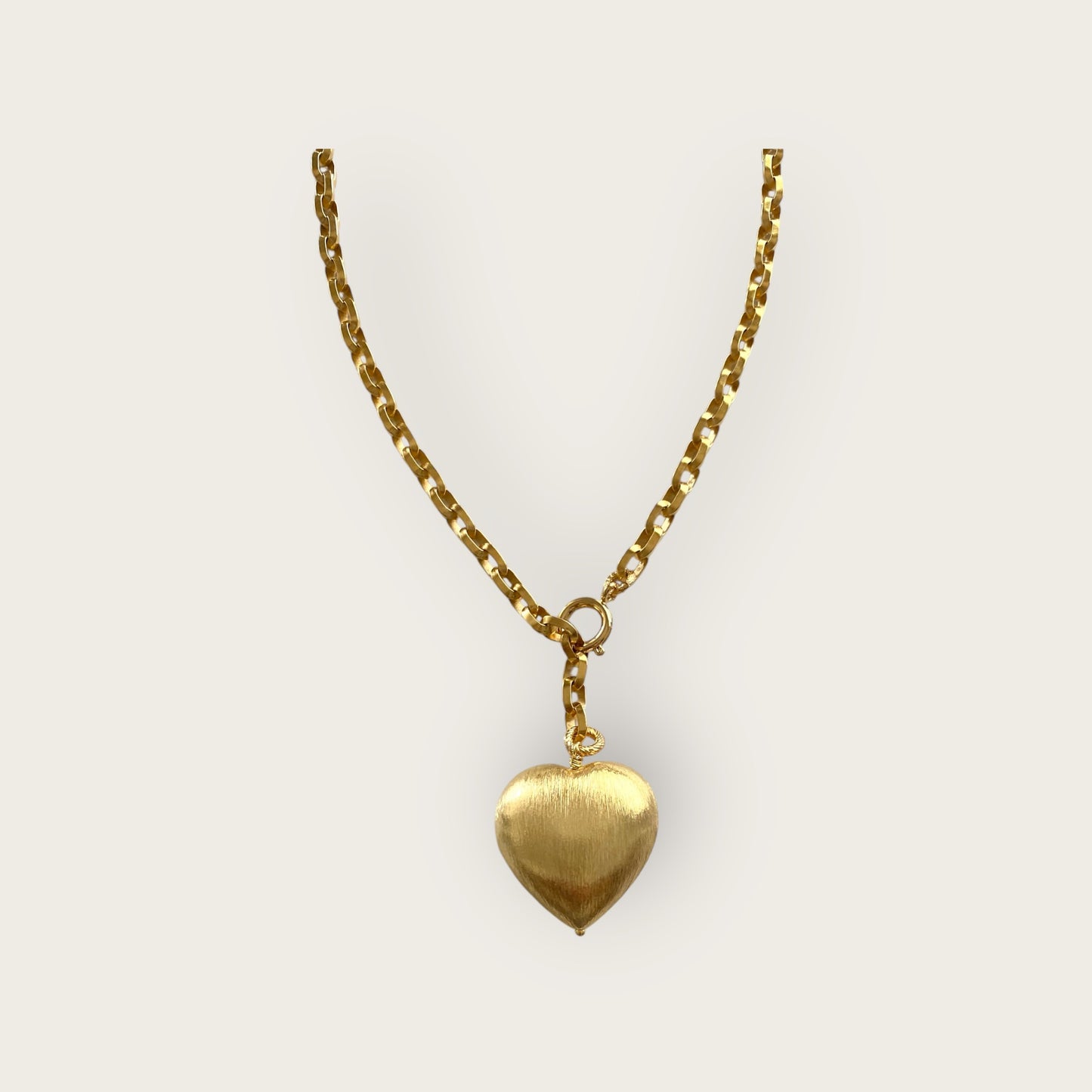 Necklace with heart