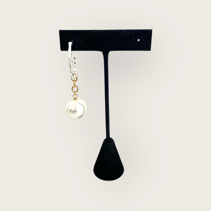 Single Silver creole with big pearl