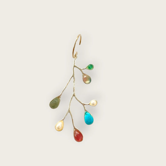 Single earring with gemstones