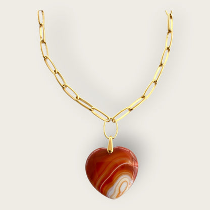 Necklace with Heart in Cornelia